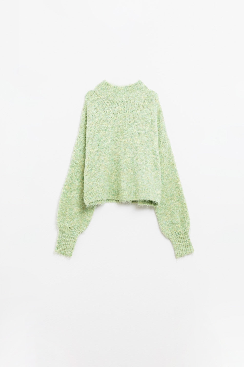 Camisola fofa verde clara com gola alta e mangas em balão
